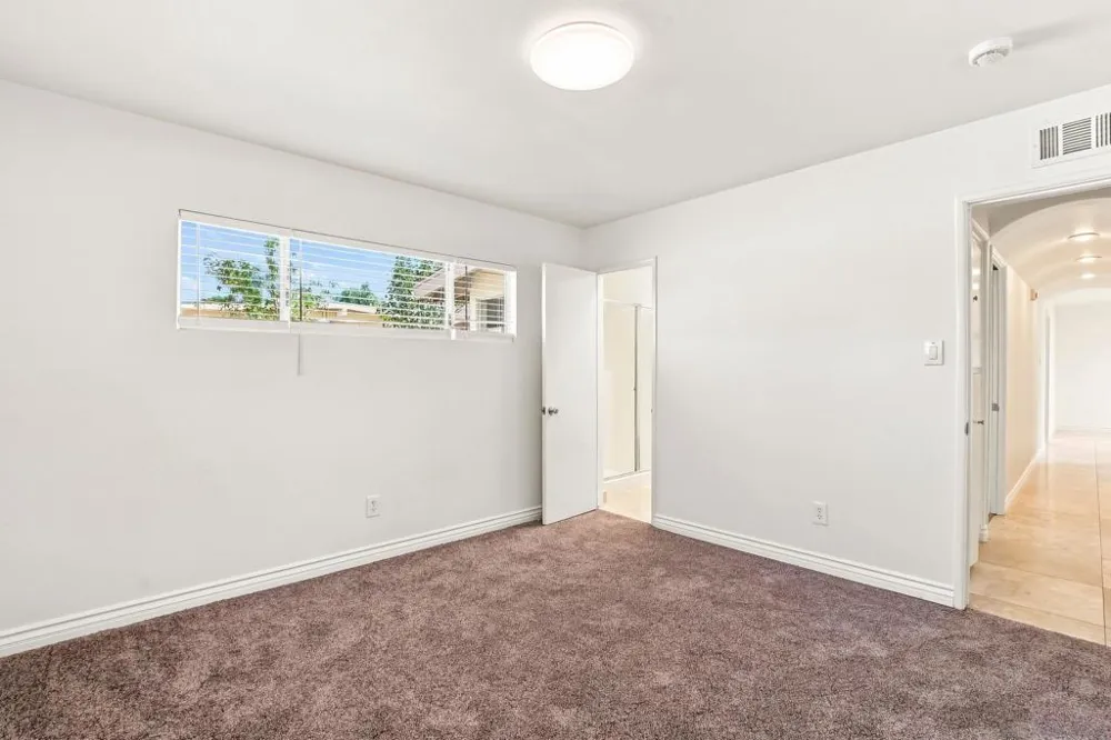 4604 Isleta Ave. San Diego, CA 92117