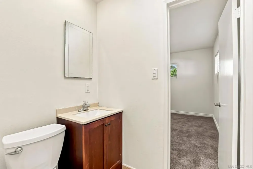 4604 Isleta Ave. San Diego, CA 92117