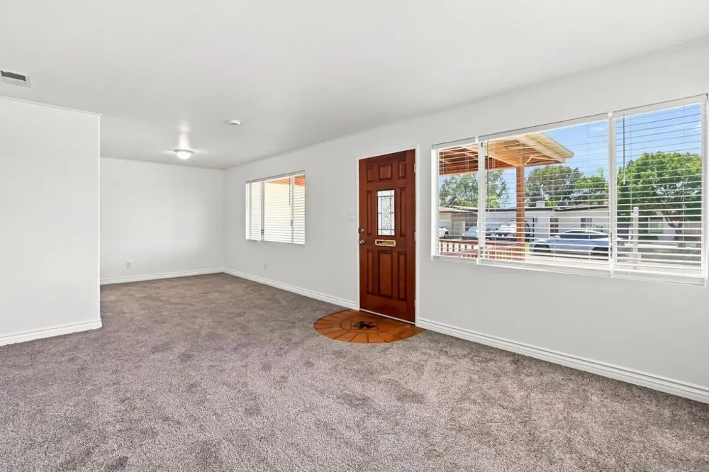 4604 Isleta Ave. San Diego, CA 92117