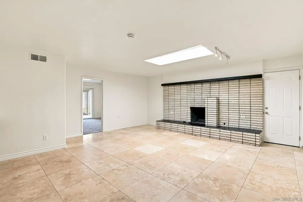 4604 Isleta Ave. San Diego, CA 92117