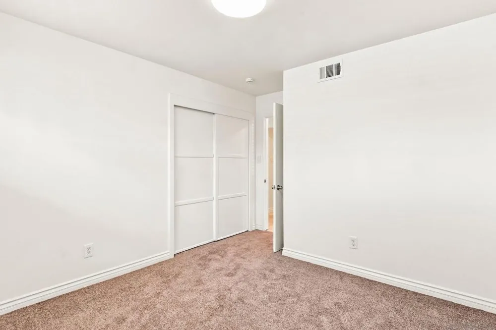 4604 Isleta Ave. San Diego, CA 92117