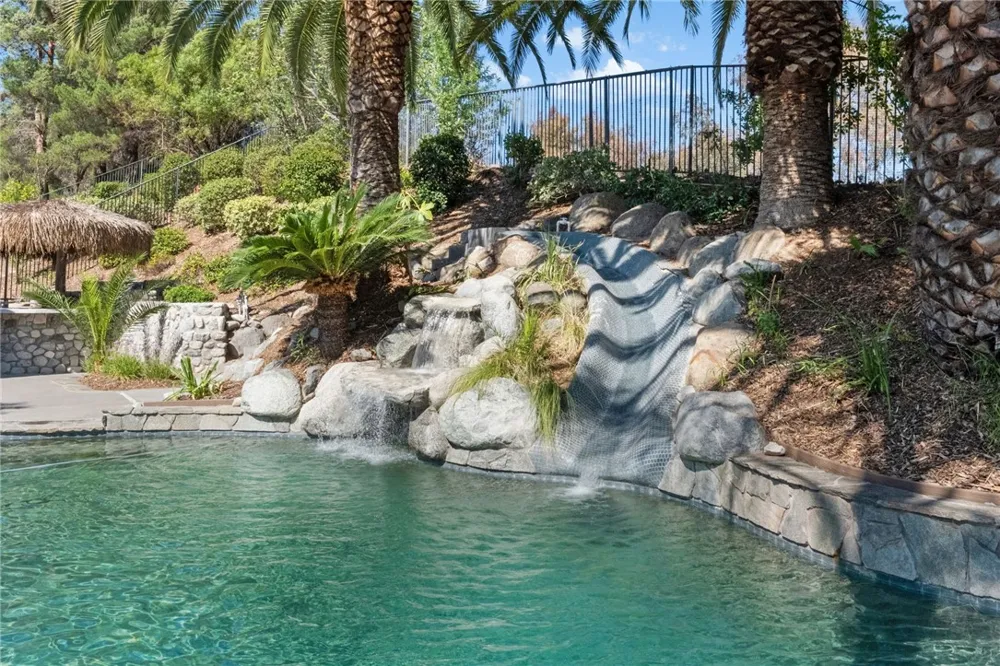 31465 Inverness Court Temecula, CA 92591