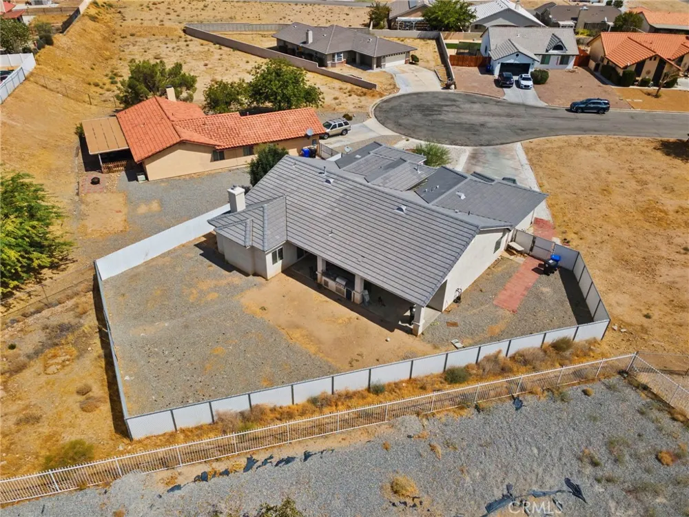 14745 Grafton Lane Helendale, CA 92342