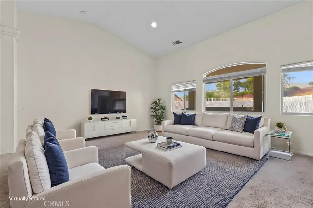 14745 Grafton Lane Helendale, CA 92342