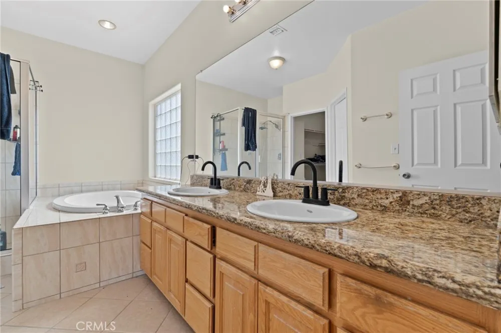 14745 Grafton Lane Helendale, CA 92342