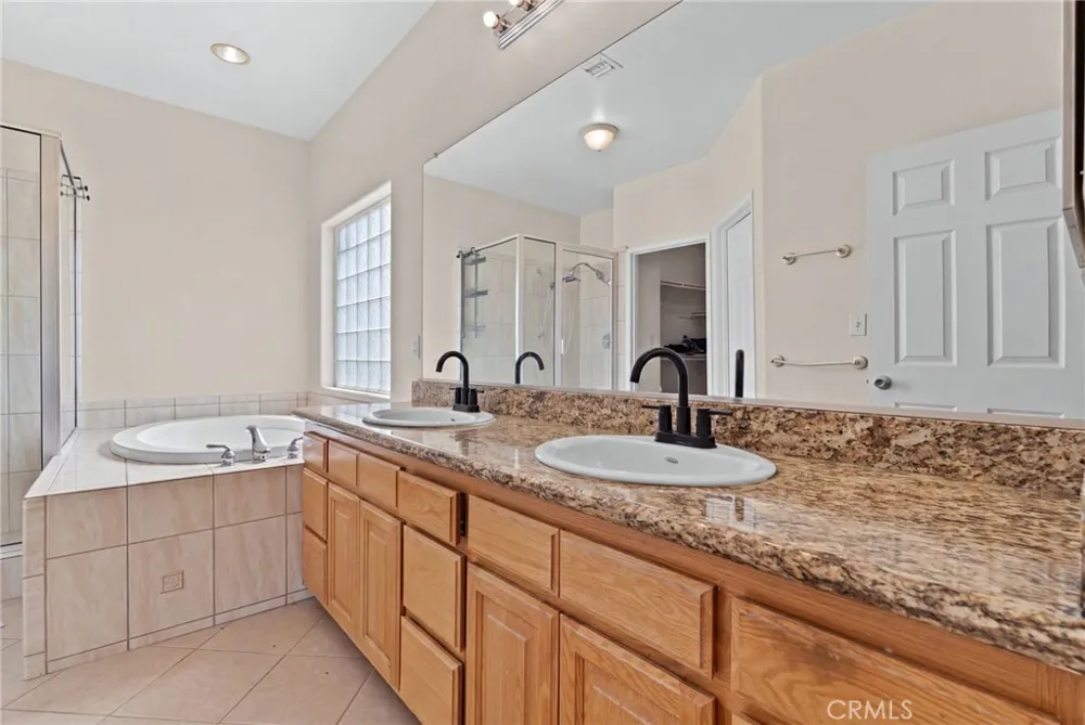 14745 Grafton Lane Helendale, CA 92342
