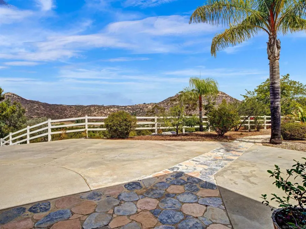 22655 Tombill Road Ramona, CA 92065