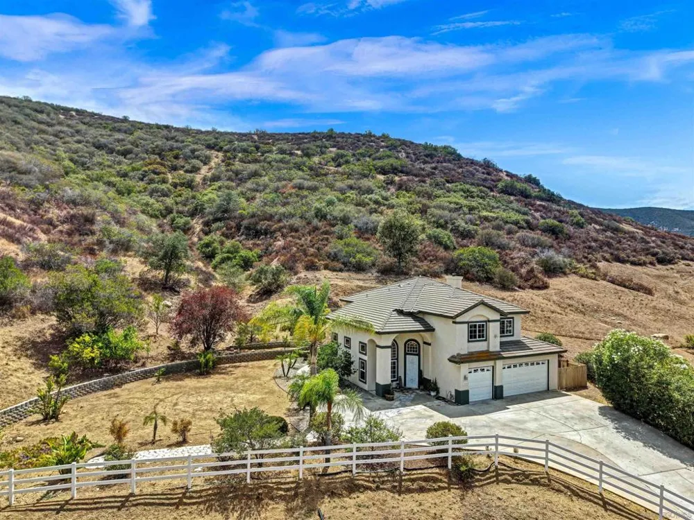 22655 Tombill Road Ramona, CA 92065