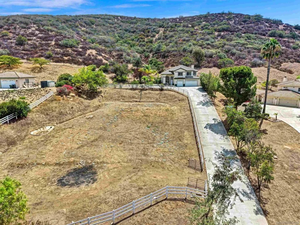 22655 Tombill Road Ramona, CA 92065
