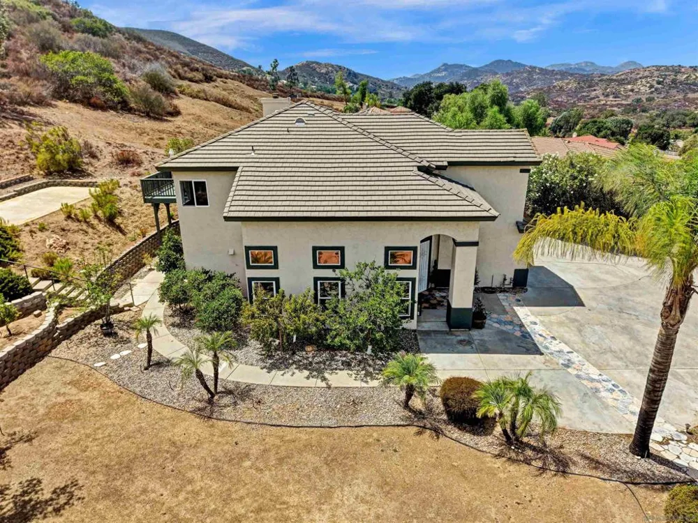 22655 Tombill Road Ramona, CA 92065