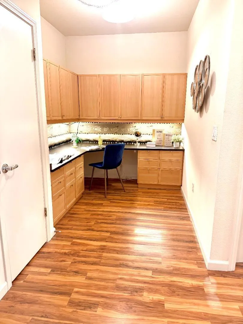 608 Arcadia Terrace #102 Sunnyvale, CA 94085