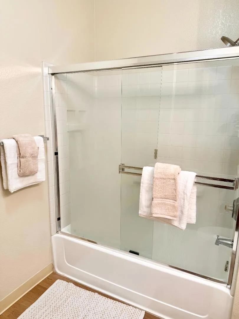 608 Arcadia Terrace #102 Sunnyvale, CA 94085