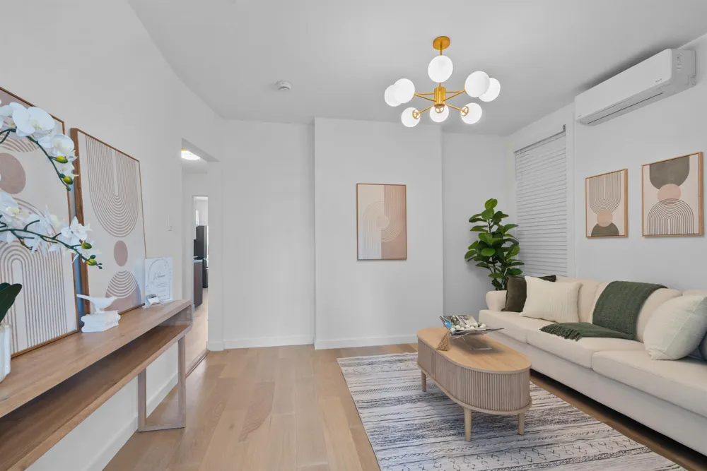 110 MAPLE ST Weehawken, NJ 07086