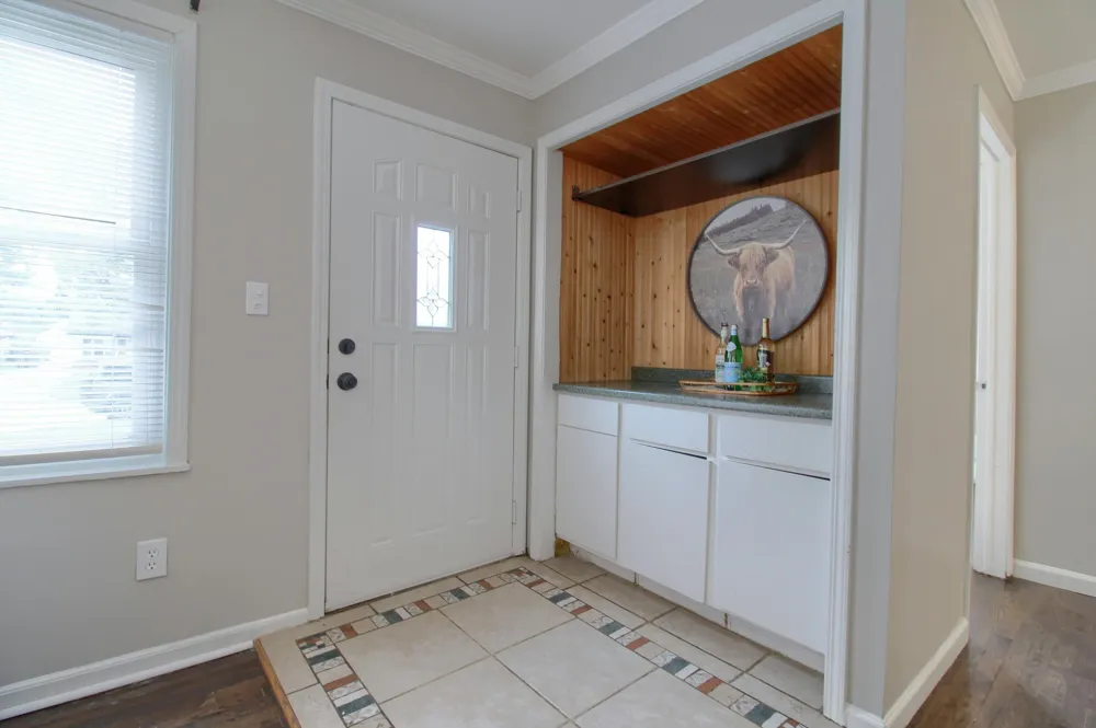 24682 Annapolis Street Dearborn Heights, MI 48125