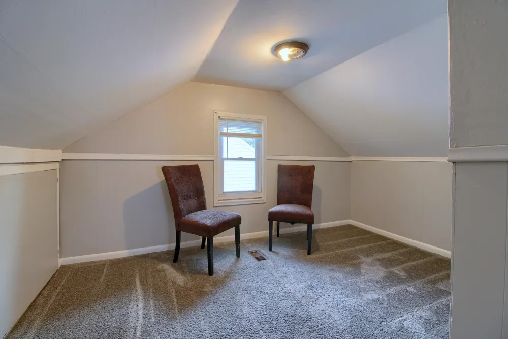 24682 Annapolis Street Dearborn Heights, MI 48125