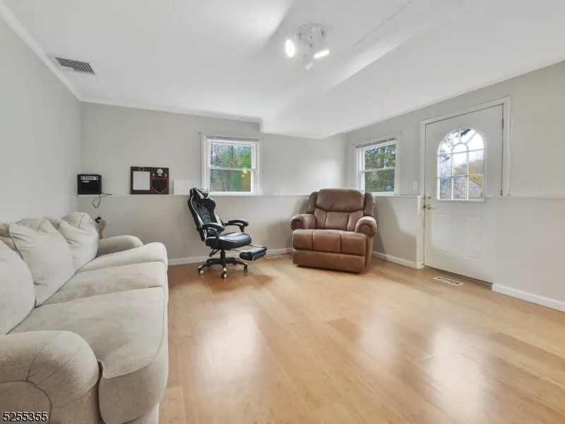 69 Intervale Rd Parsippany-Troy Hills, NJ 07005