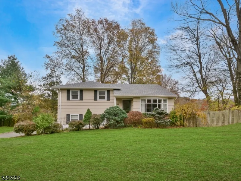69 Intervale Rd Parsippany-Troy Hills, NJ 07005