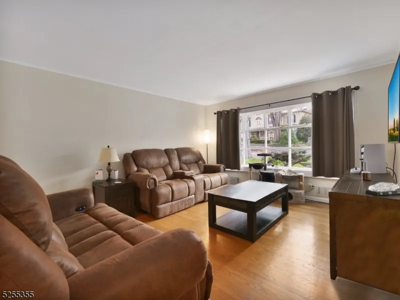 69 Intervale Rd Parsippany-Troy Hills, NJ 07005