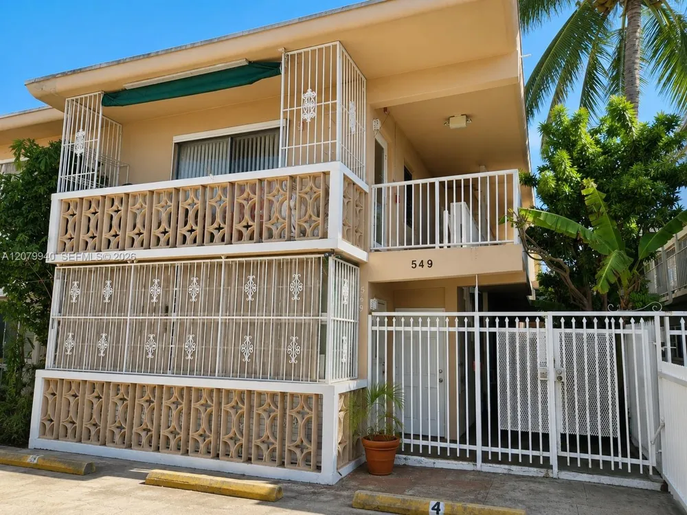 549 Meridian Ave #4 Miami Beach, FL 33139
