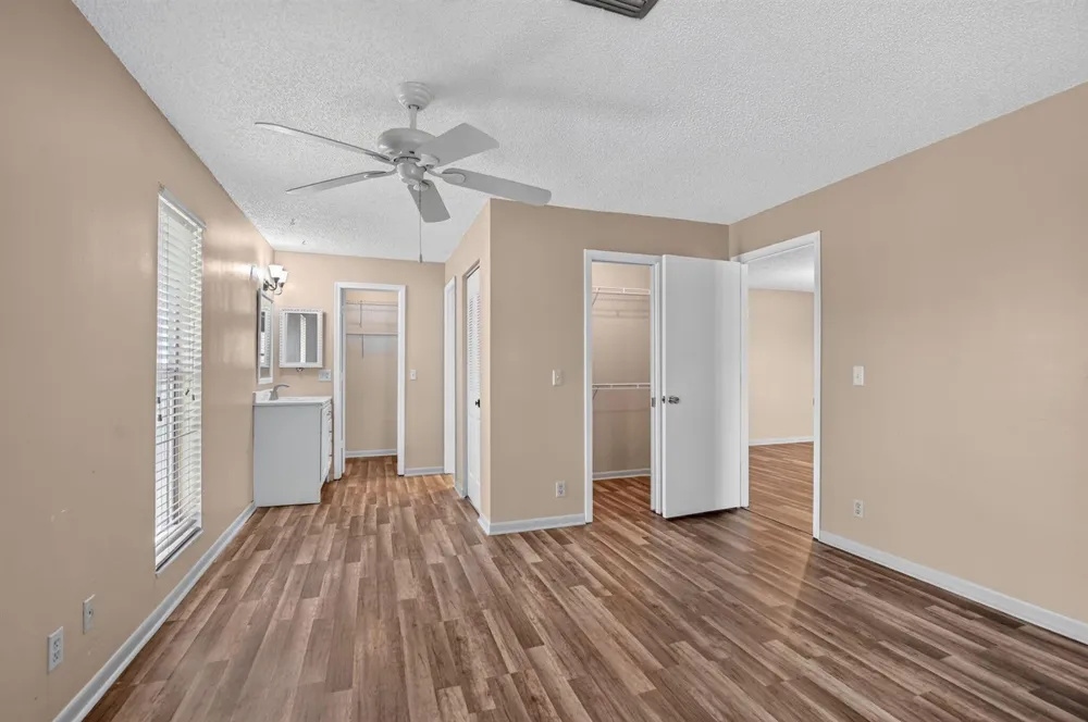 2901 SW 15TH STREET #204 Delray Beach, FL 33445