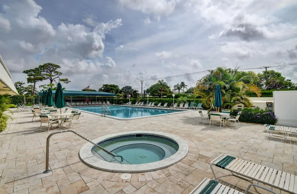 2901 SW 15TH STREET #204 Delray Beach, FL 33445