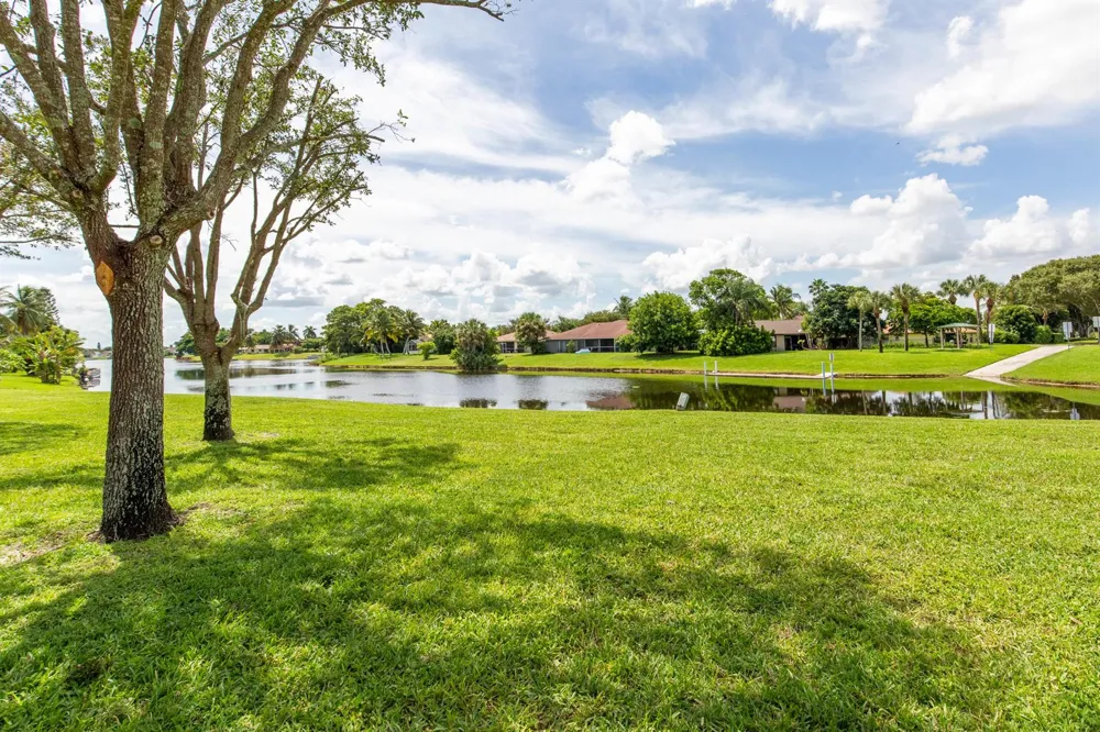 12764 Westhampton Circle Wellington, FL 33414