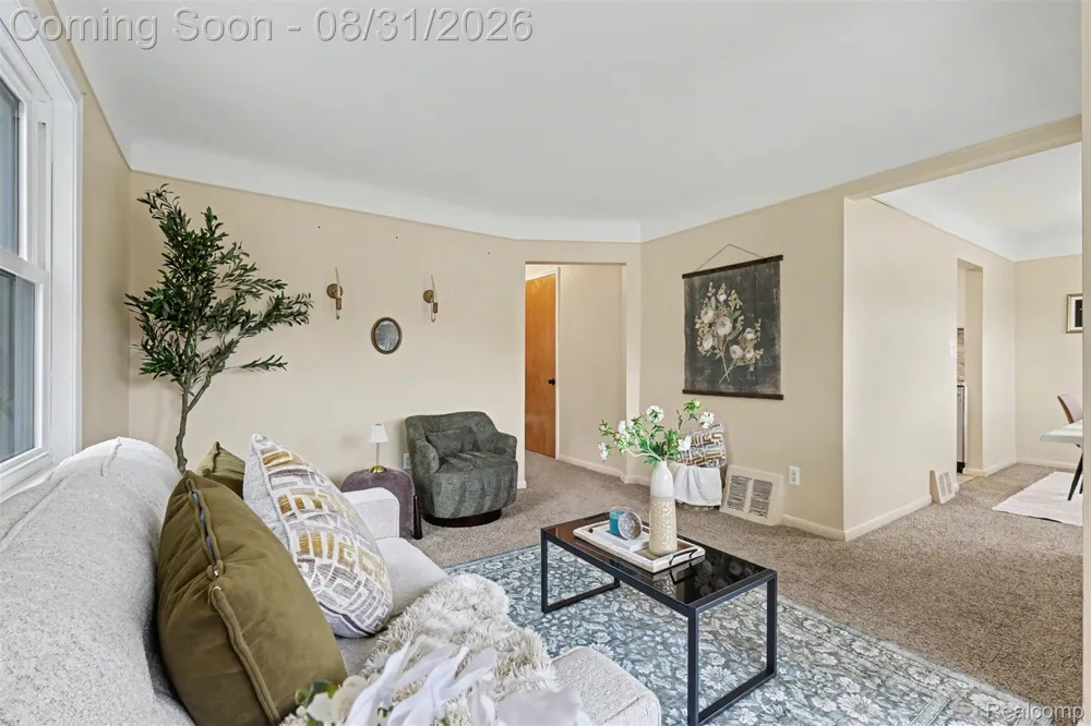 15275 Anne Avenue Allen Park City, MI 48101