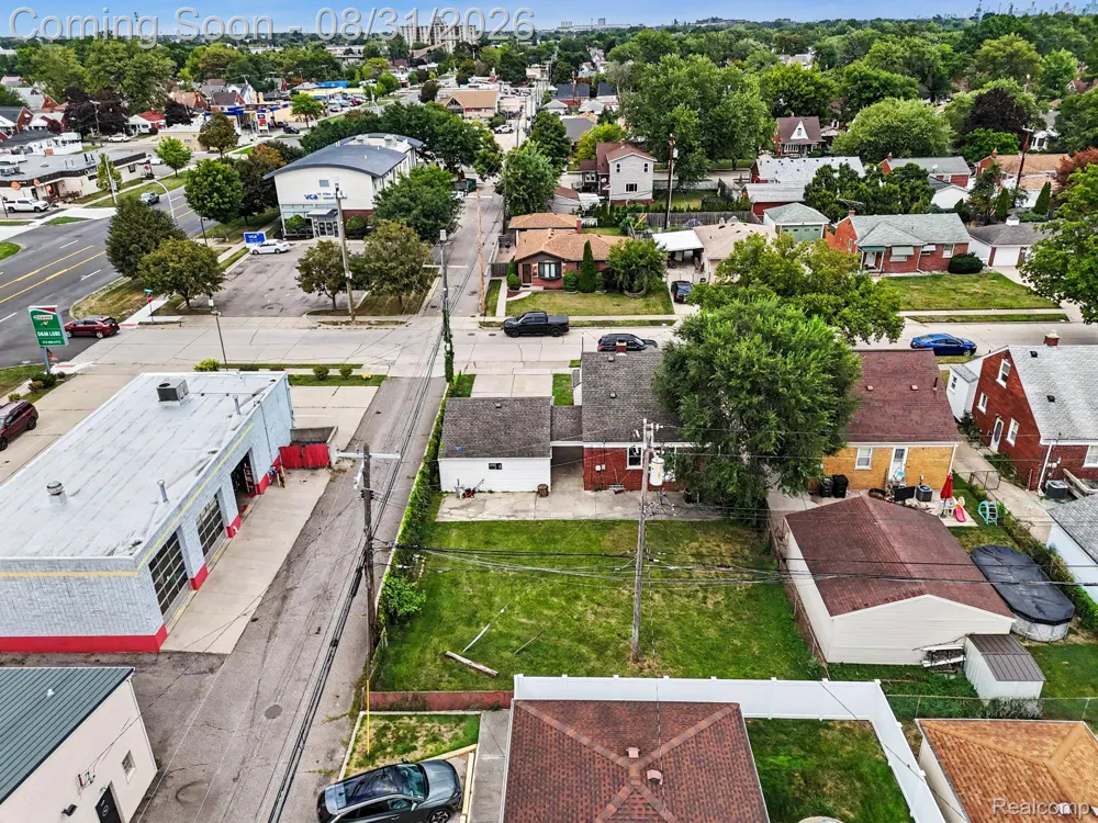 15275 Anne Avenue Allen Park City, MI 48101