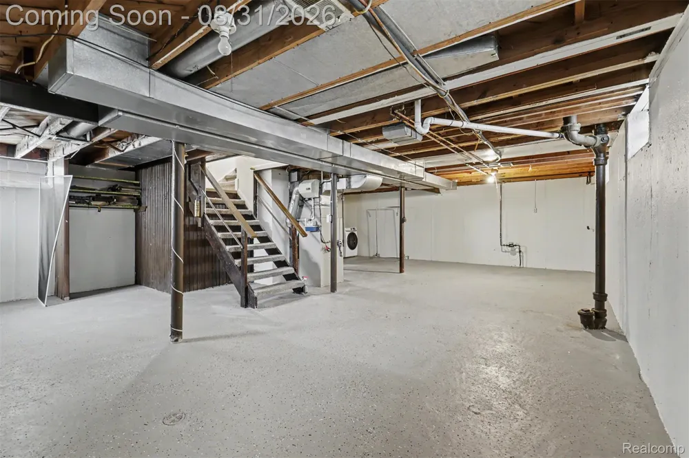 15275 Anne Avenue Allen Park City, MI 48101