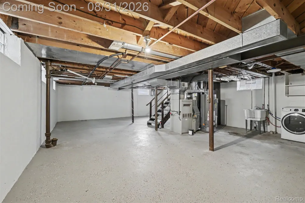15275 Anne Avenue Allen Park City, MI 48101