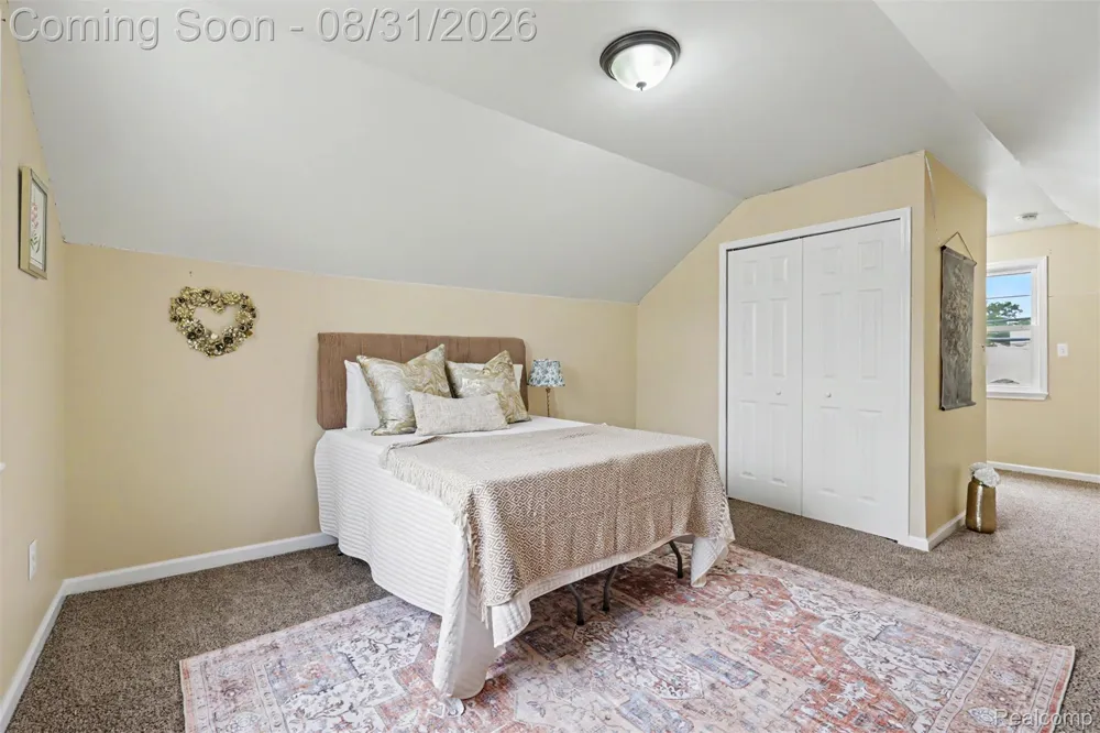 15275 Anne Avenue Allen Park City, MI 48101
