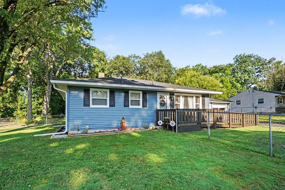 1207 Elkerton Avenue Kalamazoo Charter Township, MI 49048