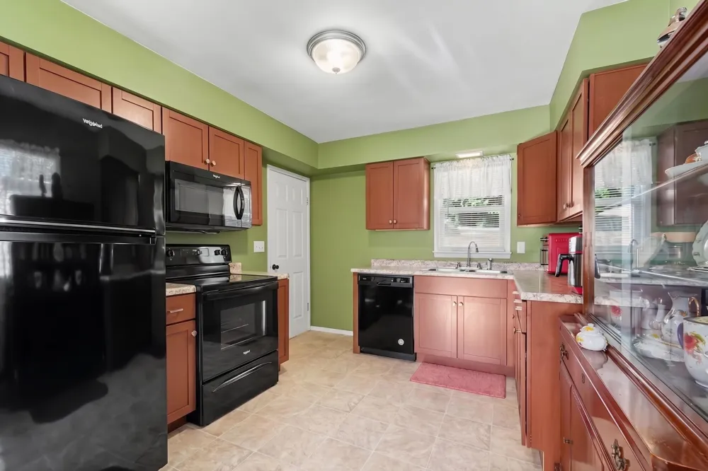 1207 Elkerton Avenue Kalamazoo Charter Township, MI 49048