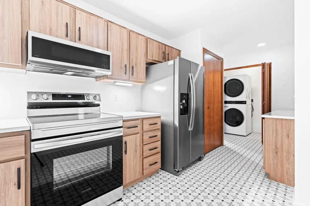 10 Oxford Court Dearborn City, MI 48124
