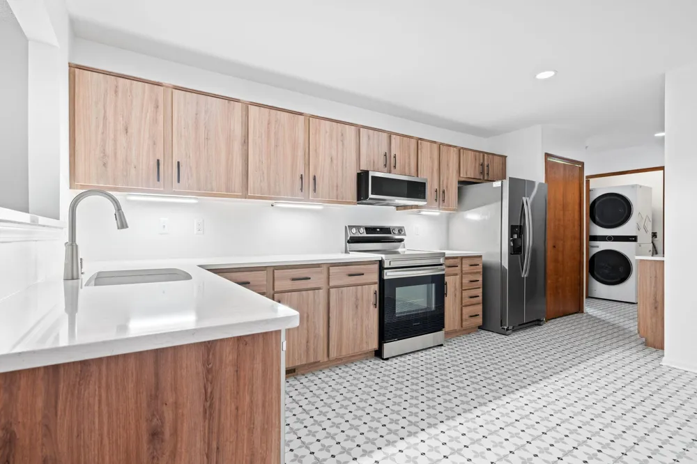 10 Oxford Court Dearborn City, MI 48124