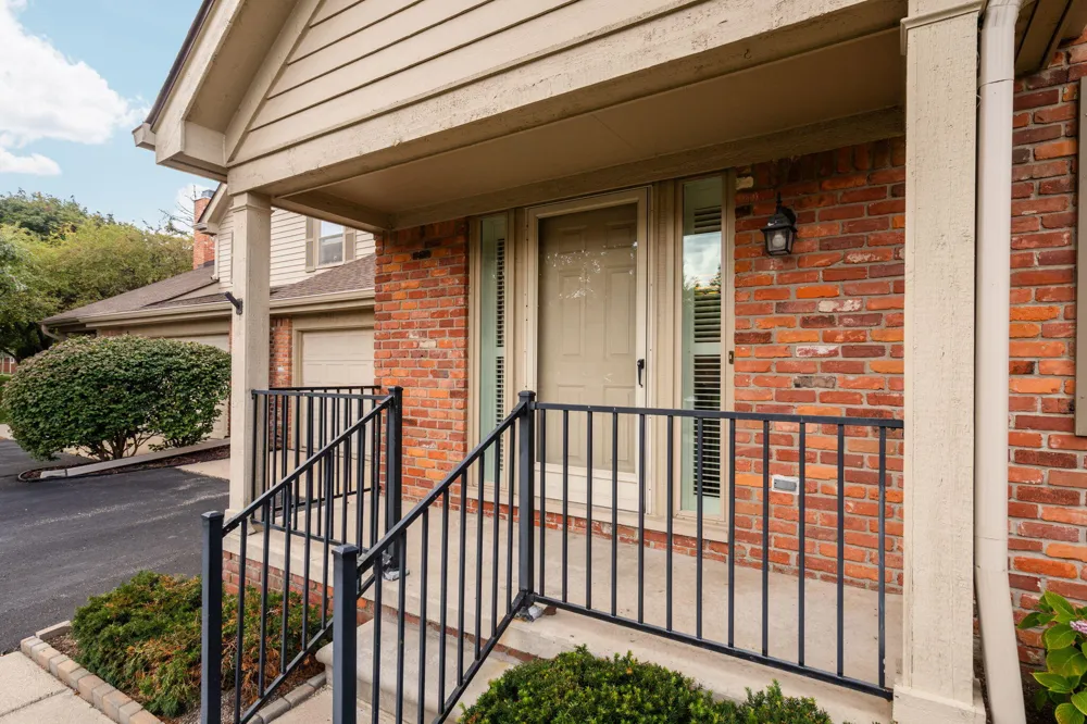 10 Oxford Court Dearborn City, MI 48124