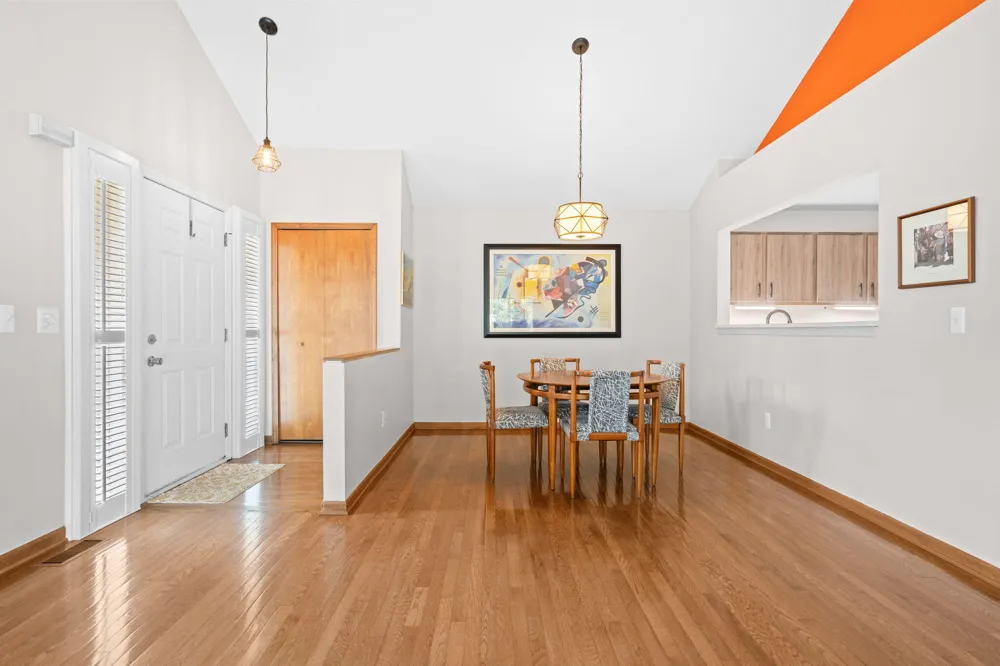 10 Oxford Court Dearborn City, MI 48124