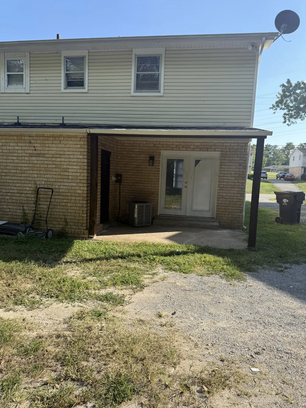 750 McPherson Dr Nashville, TN 37221