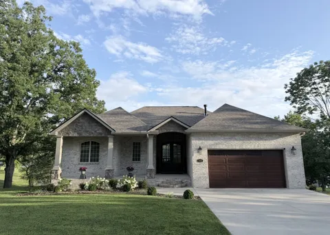 1018 Idlewild Dr