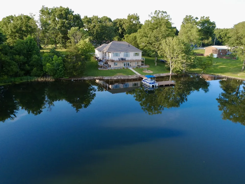 1018 Idlewild Dr Sparta, TN 38583