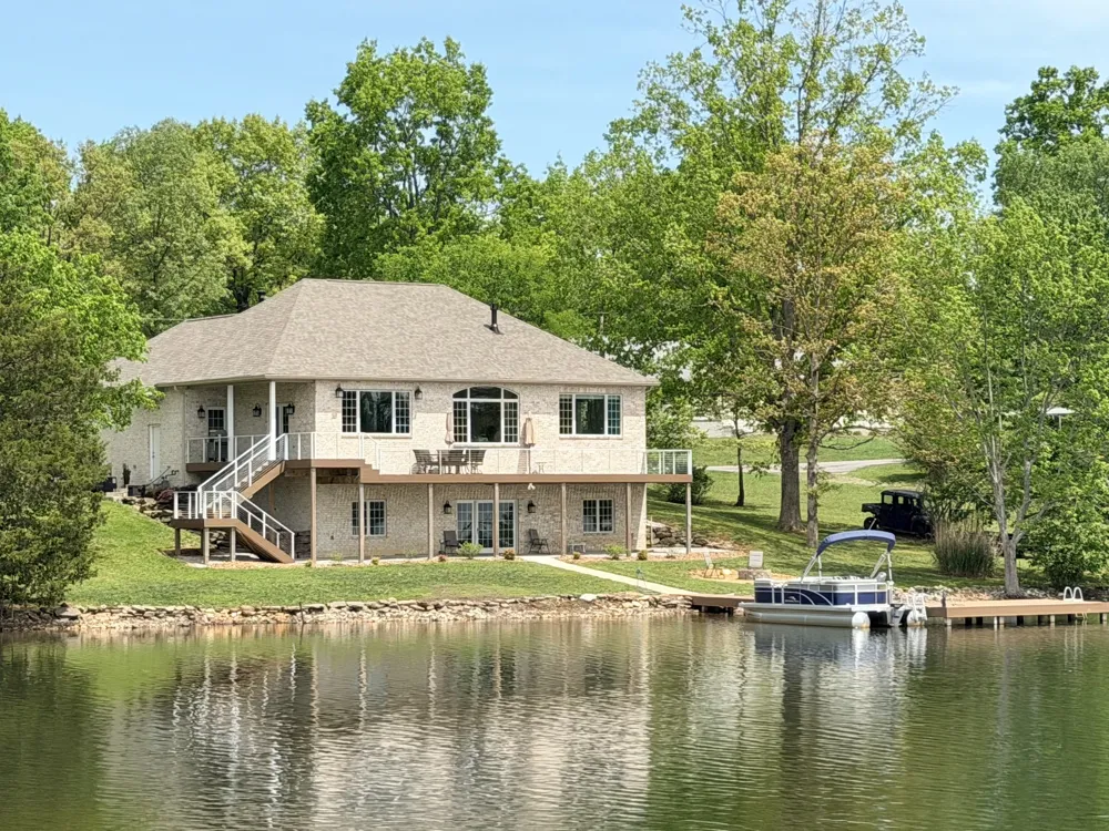 1018 Idlewild Dr Sparta, TN 38583