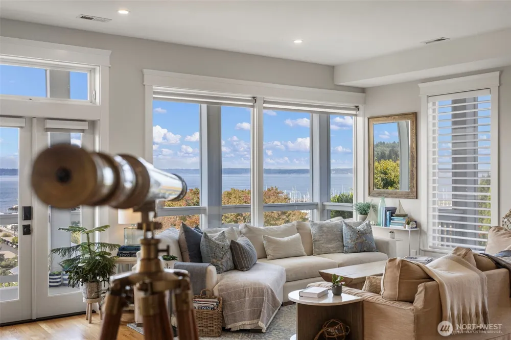 3624 NW 65th Court Seattle, WA 98117