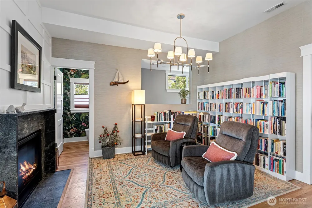 3624 NW 65th Court Seattle, WA 98117