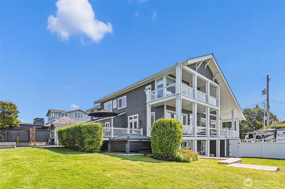 3624 NW 65th Court Seattle, WA 98117