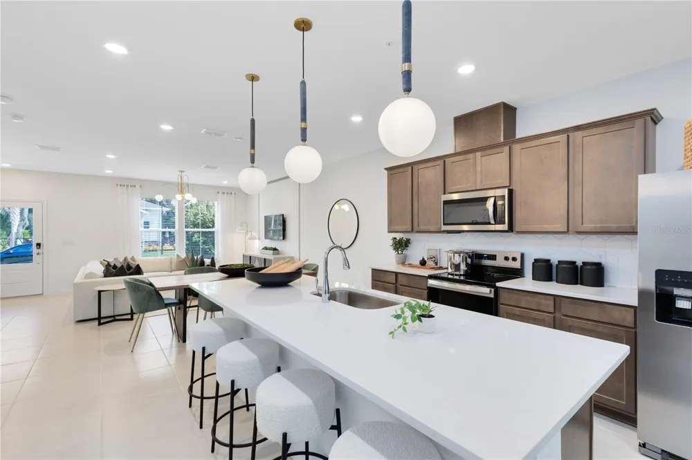 11555 HARBORVIEW STREET Orlando, FL 32832