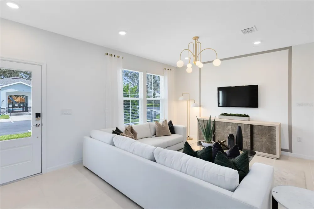 11555 HARBORVIEW STREET Orlando, FL 32832