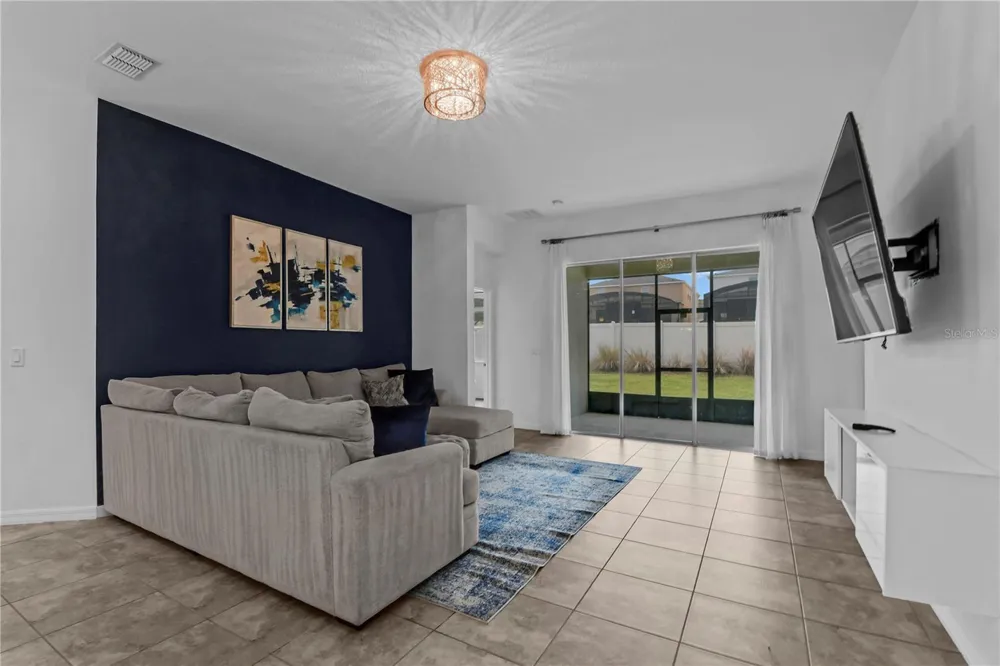 9184 OLMO COURT Davenport, FL 33897
