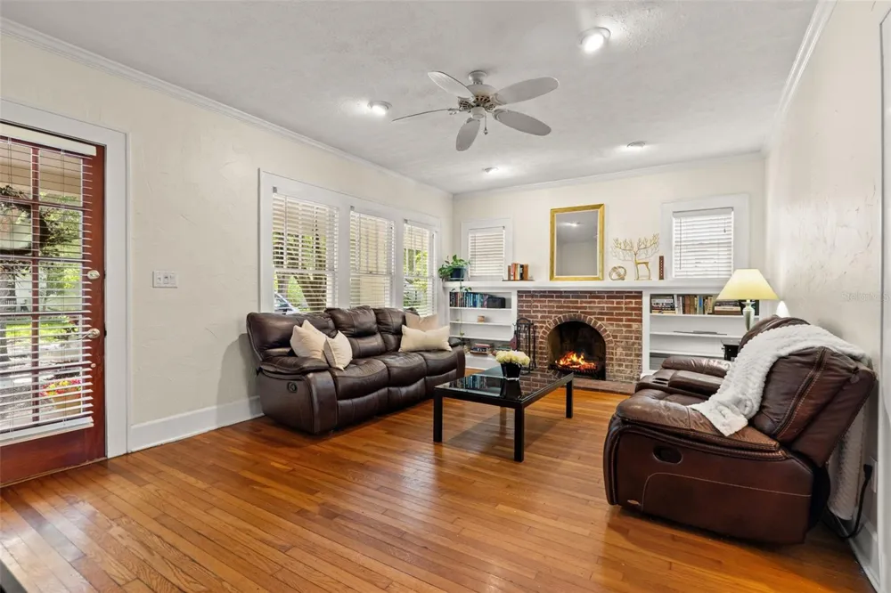 1609 S ARRAWANA AVENUE Tampa, FL 33629