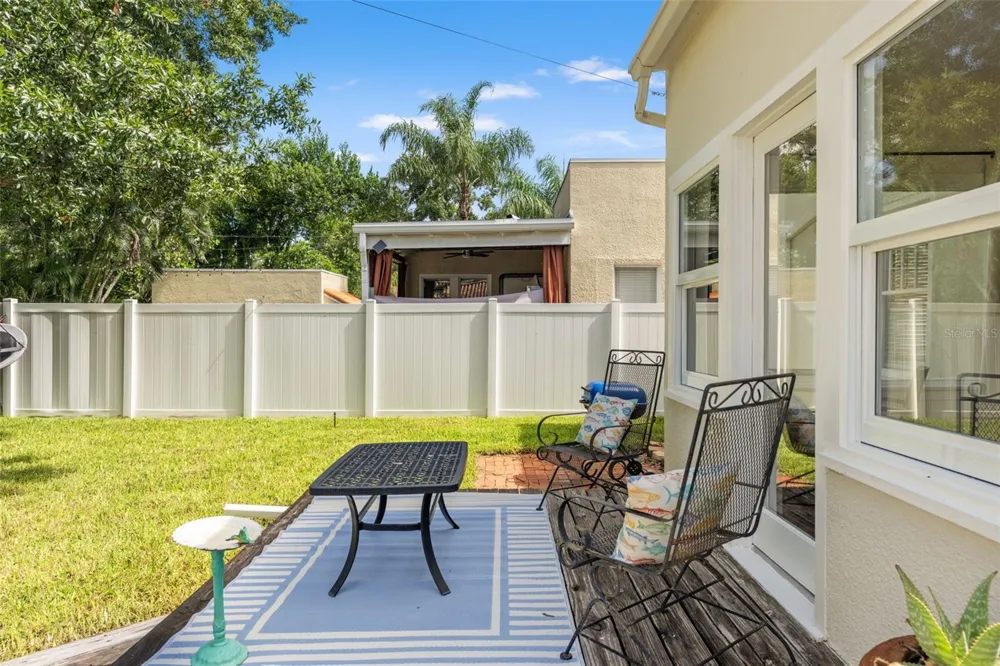 1609 S ARRAWANA AVENUE Tampa, FL 33629