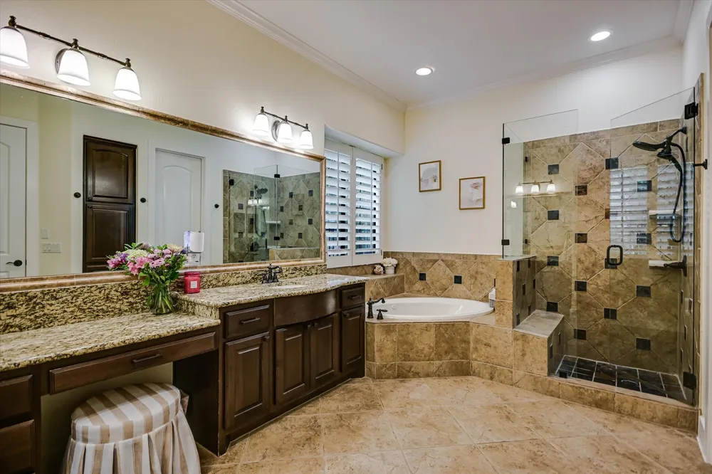1036 Liberty Park Drive #50 Austin, TX 78746